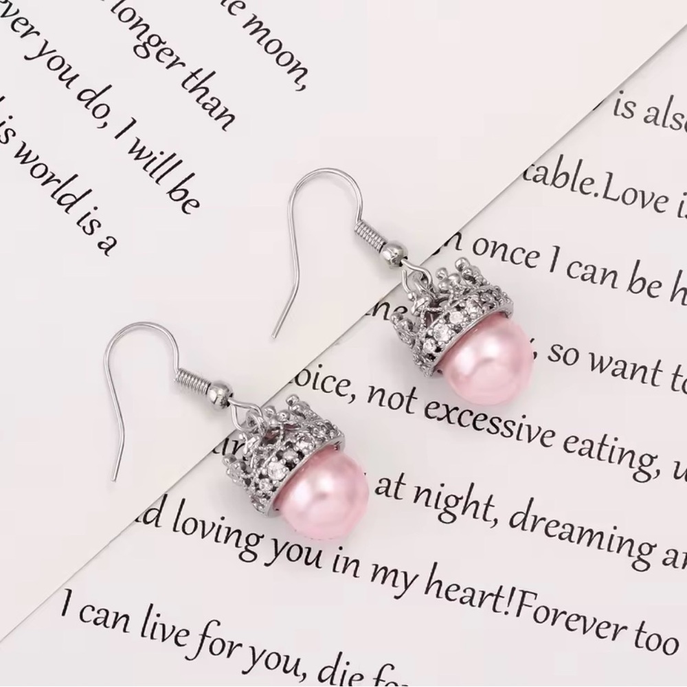 Wicked Glenda The Good Witch Faux Pink Pearl Necklace & Earrings Set Silver Tone - Picture 7 of 13